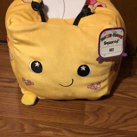 BRAND NEW SOFT PLUSH BUDDIES! HER NAME IS HEX! NEW WITH TAGS ON IT! - Picture 3 of 4